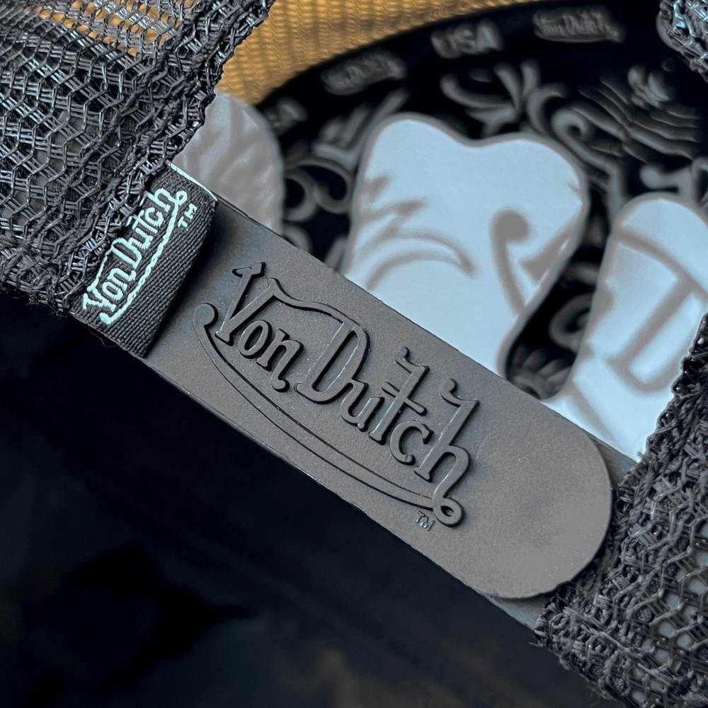 Von Dutch Black Camo Trucker Hat with metallic logo l• Limited Feel - Picture 3 of 7